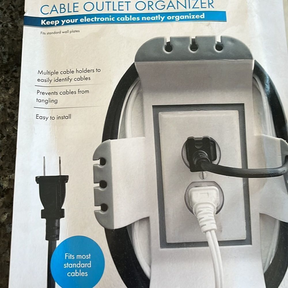 Cable Outlet Organizer - Picture 4 of 4